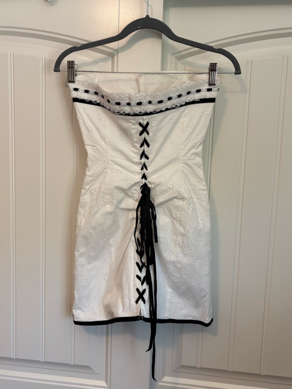 With Jéan Sabrin Dress in white corset mini dress size XS - Picture 6 of 9